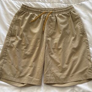 Columbia Men's Tan Athletic Shorts